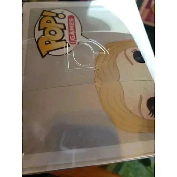 Funko Pop! Games: Tekken - Nina Williams Vinyl Figure #174 (Walmart Exclusive) - Picture 5 of 6